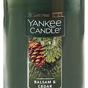 Yankee Candle Balsam & Cedar Scented, Classic Large 22oz Dual-Wick Tumbler Candle, Over 75 Hours Burn Time, Ideal for Holiday Season & Gifting
